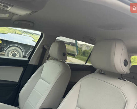 Чорний Фольксваген Тігуан, об'ємом двигуна 1.98 л та пробігом 62 тис. км за 17950 $, фото 19 на Automoto.ua