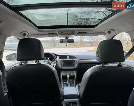 Черный Фольксваген Тигуан, объемом двигателя 2 л и пробегом 183 тыс. км за 19700 $, фото 15 на Automoto.ua