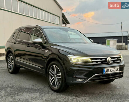 Черный Фольксваген Тигуан, объемом двигателя 1.97 л и пробегом 204 тыс. км за 26990 $, фото 34 на Automoto.ua