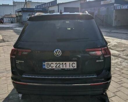 Черный Фольксваген Тигуан, объемом двигателя 1.98 л и пробегом 125 тыс. км за 25900 $, фото 1 на Automoto.ua