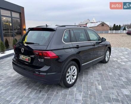 Чорний Фольксваген Тігуан, об'ємом двигуна 1.98 л та пробігом 235 тис. км за 21799 $, фото 6 на Automoto.ua