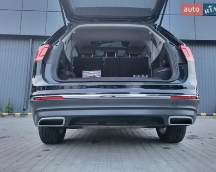 Чорний Фольксваген Тігуан, об'ємом двигуна 2 л та пробігом 101 тис. км за 21000 $, фото 27 на Automoto.ua