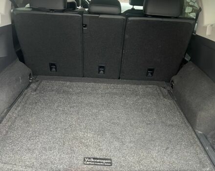 Чорний Фольксваген Тігуан, об'ємом двигуна 2 л та пробігом 123 тис. км за 18400 $, фото 10 на Automoto.ua