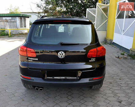 Черный Фольксваген Тигуан, объемом двигателя 2 л и пробегом 84 тыс. км за 17400 $, фото 9 на Automoto.ua