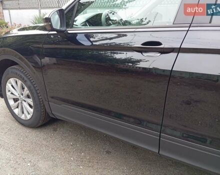 Черный Фольксваген Тигуан, объемом двигателя 2 л и пробегом 149 тыс. км за 16800 $, фото 7 на Automoto.ua