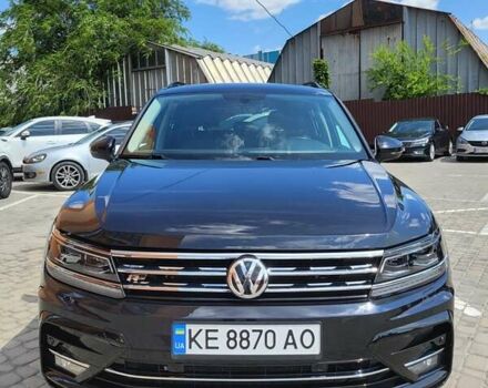 Чорний Фольксваген Тігуан, об'ємом двигуна 2 л та пробігом 101 тис. км за 21000 $, фото 11 на Automoto.ua