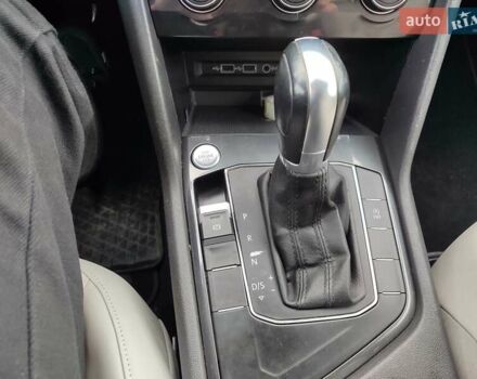 Черный Фольксваген Тигуан, объемом двигателя 1.98 л и пробегом 141 тыс. км за 16900 $, фото 45 на Automoto.ua