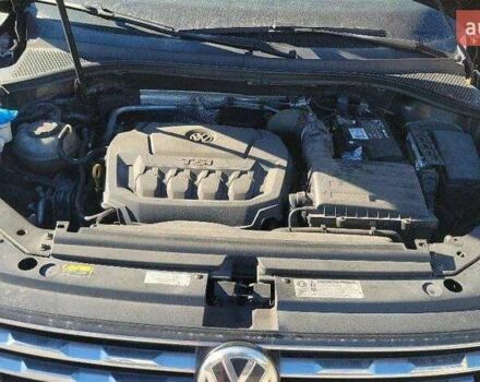 Черный Фольксваген Тигуан, объемом двигателя 2 л и пробегом 175 тыс. км за 7300 $, фото 9 на Automoto.ua