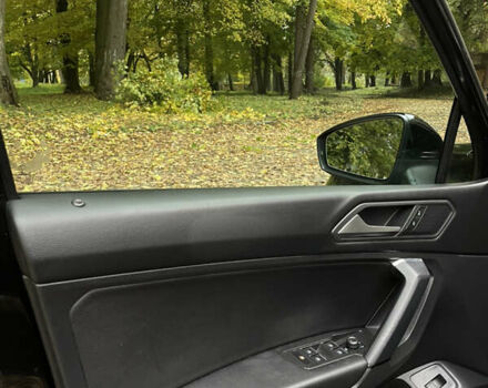 Чорний Фольксваген Тігуан, об'ємом двигуна 1.98 л та пробігом 105 тис. км за 20500 $, фото 23 на Automoto.ua