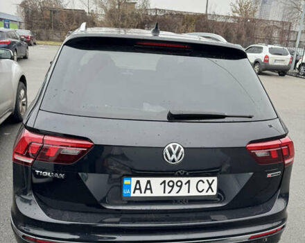 Черный Фольксваген Тигуан, объемом двигателя 2 л и пробегом 92 тыс. км за 21900 $, фото 6 на Automoto.ua