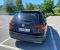Чорний Фольксваген Тігуан, об'ємом двигуна 2 л та пробігом 138 тис. км за 17300 $, фото 5 на Automoto.ua