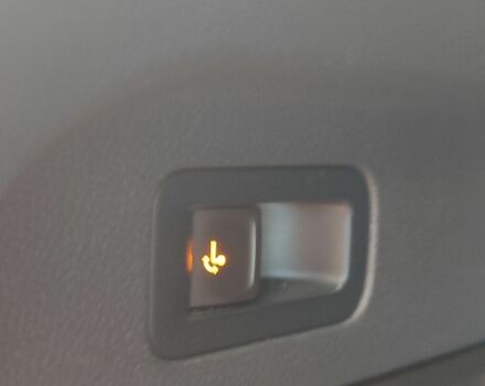 Чорний Фольксваген Тігуан, об'ємом двигуна 2 л та пробігом 260 тис. км за 24950 $, фото 19 на Automoto.ua