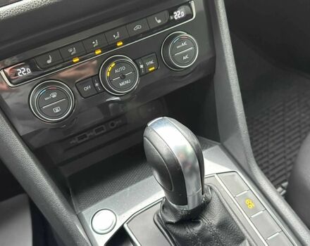 Чорний Фольксваген Тігуан, об'ємом двигуна 2 л та пробігом 271 тис. км за 16499 $, фото 15 на Automoto.ua