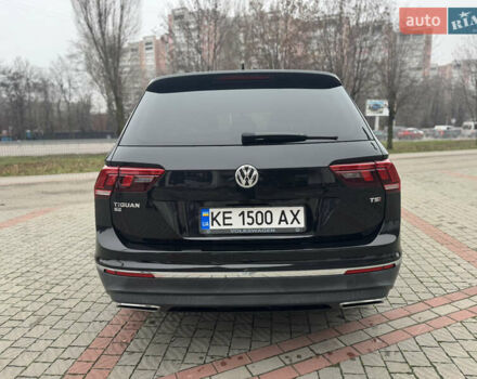Чорний Фольксваген Тігуан, об'ємом двигуна 1.98 л та пробігом 105 тис. км за 20500 $, фото 6 на Automoto.ua