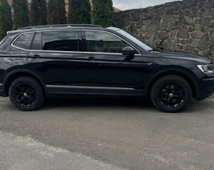 Чорний Фольксваген Тігуан, об'ємом двигуна 1.98 л та пробігом 62 тис. км за 17950 $, фото 13 на Automoto.ua