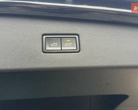 Чорний Фольксваген Тігуан, об'ємом двигуна 1.98 л та пробігом 258 тис. км за 23300 $, фото 25 на Automoto.ua