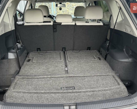 Чорний Фольксваген Тігуан, об'ємом двигуна 1.98 л та пробігом 62 тис. км за 17950 $, фото 34 на Automoto.ua