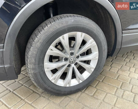 Черный Фольксваген Тигуан, объемом двигателя 1.98 л и пробегом 66 тыс. км за 16900 $, фото 10 на Automoto.ua