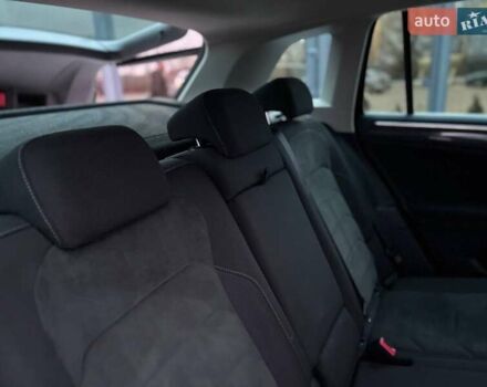 Чорний Фольксваген Тігуан, об'ємом двигуна 1.98 л та пробігом 235 тис. км за 21799 $, фото 28 на Automoto.ua