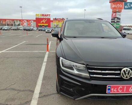 Черный Фольксваген Тигуан, объемом двигателя 1.98 л и пробегом 141 тыс. км за 16900 $, фото 28 на Automoto.ua