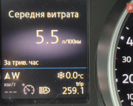 Чорний Фольксваген Тігуан, об'ємом двигуна 1.98 л та пробігом 258 тис. км за 23300 $, фото 70 на Automoto.ua