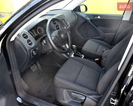 Черный Фольксваген Тигуан, объемом двигателя 2 л и пробегом 84 тыс. км за 17400 $, фото 11 на Automoto.ua