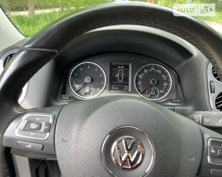 Черный Фольксваген Тигуан, объемом двигателя 2 л и пробегом 91 тыс. км за 12900 $, фото 9 на Automoto.ua
