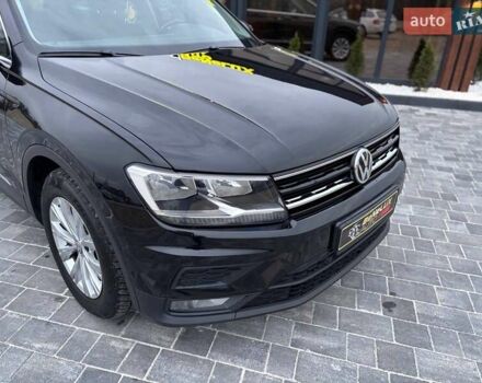 Чорний Фольксваген Тігуан, об'ємом двигуна 1.98 л та пробігом 235 тис. км за 21799 $, фото 8 на Automoto.ua