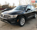 Черный Фольксваген Тигуан, объемом двигателя 2 л и пробегом 188 тыс. км за 12890 $, фото 5 на Automoto.ua