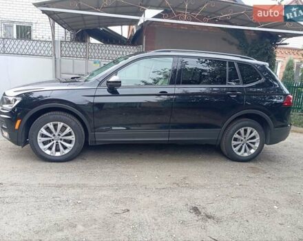 Черный Фольксваген Тигуан, объемом двигателя 2 л и пробегом 149 тыс. км за 16800 $, фото 9 на Automoto.ua