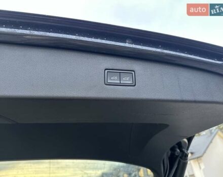 Черный Фольксваген Тигуан, объемом двигателя 2 л и пробегом 94 тыс. км за 17260 $, фото 28 на Automoto.ua