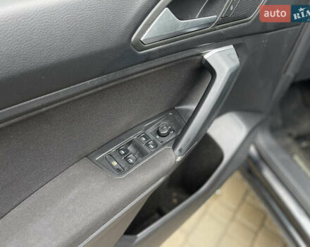 Черный Фольксваген Тигуан, объемом двигателя 1.98 л и пробегом 66 тыс. км за 16900 $, фото 12 на Automoto.ua