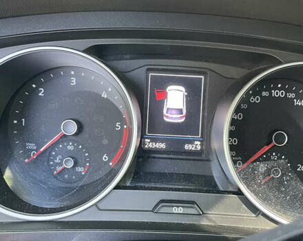 Чорний Фольксваген Тігуан, об'ємом двигуна 1.97 л та пробігом 244 тис. км за 21900 $, фото 20 на Automoto.ua