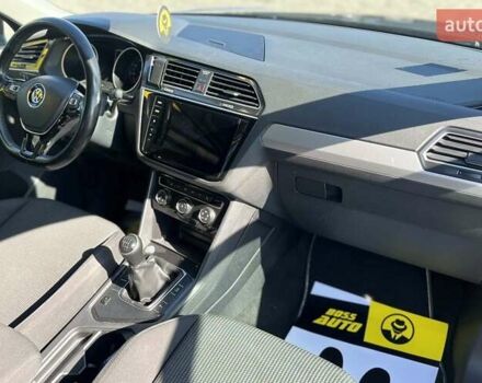 Черный Фольксваген Тигуан, объемом двигателя 1.97 л и пробегом 258 тыс. км за 18700 $, фото 26 на Automoto.ua