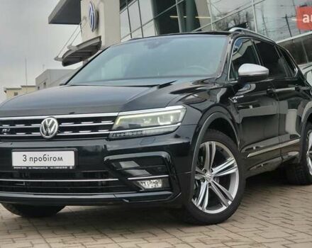 Черный Фольксваген Тигуан, объемом двигателя 1.97 л и пробегом 150 тыс. км за 29900 $, фото 2 на Automoto.ua