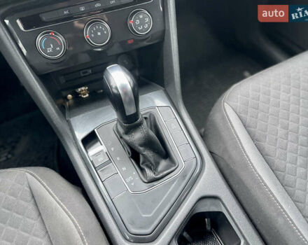 Черный Фольксваген Тигуан, объемом двигателя 1.98 л и пробегом 66 тыс. км за 16900 $, фото 25 на Automoto.ua