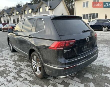 Черный Фольксваген Тигуан, объемом двигателя 2 л и пробегом 94 тыс. км за 17260 $, фото 8 на Automoto.ua