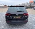 Чорний Фольксваген Тігуан, об'ємом двигуна 1.98 л та пробігом 235 тис. км за 21799 $, фото 5 на Automoto.ua