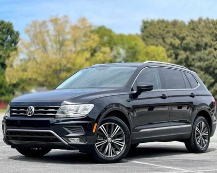 Чорний Фольксваген Тігуан, об'ємом двигуна 2 л та пробігом 37 тис. км за 4000 $, фото 2 на Automoto.ua