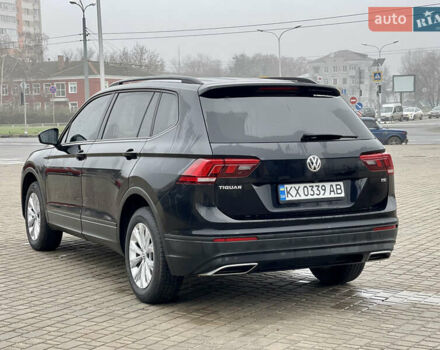 Черный Фольксваген Тигуан, объемом двигателя 1.98 л и пробегом 66 тыс. км за 16900 $, фото 6 на Automoto.ua