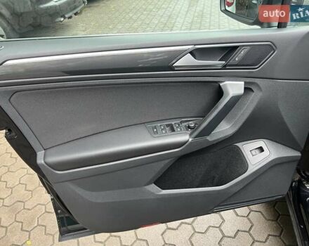 Чорний Фольксваген Тігуан, об'ємом двигуна 1.98 л та пробігом 138 тис. км за 28500 $, фото 15 на Automoto.ua