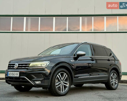 Черный Фольксваген Тигуан, объемом двигателя 1.97 л и пробегом 204 тыс. км за 26990 $, фото 1 на Automoto.ua