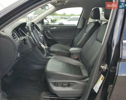 Черный Фольксваген Тигуан, объемом двигателя 2 л и пробегом 175 тыс. км за 7300 $, фото 12 на Automoto.ua