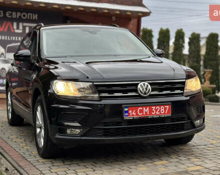 Чорний Фольксваген Тігуан, об'ємом двигуна 1.98 л та пробігом 258 тис. км за 23300 $, фото 5 на Automoto.ua