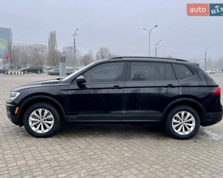 Черный Фольксваген Тигуан, объемом двигателя 1.98 л и пробегом 66 тыс. км за 16900 $, фото 5 на Automoto.ua