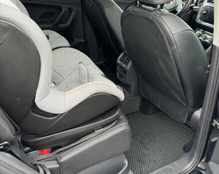 Черный Фольксваген Тигуан, объемом двигателя 2 л и пробегом 92 тыс. км за 21900 $, фото 15 на Automoto.ua