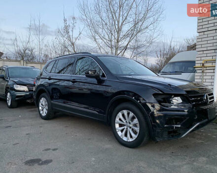 Черный Фольксваген Тигуан, объемом двигателя 2 л и пробегом 188 тыс. км за 12890 $, фото 82 на Automoto.ua