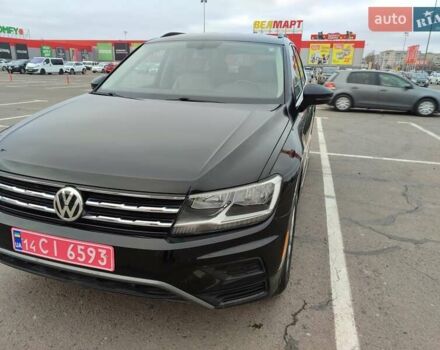 Черный Фольксваген Тигуан, объемом двигателя 1.98 л и пробегом 141 тыс. км за 16900 $, фото 29 на Automoto.ua