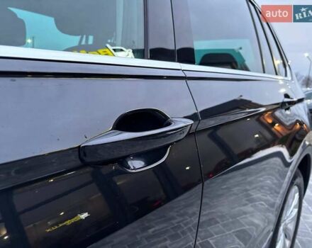 Чорний Фольксваген Тігуан, об'ємом двигуна 1.98 л та пробігом 235 тис. км за 21799 $, фото 44 на Automoto.ua