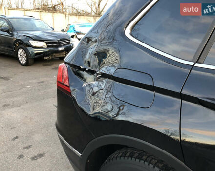 Черный Фольксваген Тигуан, объемом двигателя 2 л и пробегом 188 тыс. км за 12890 $, фото 26 на Automoto.ua